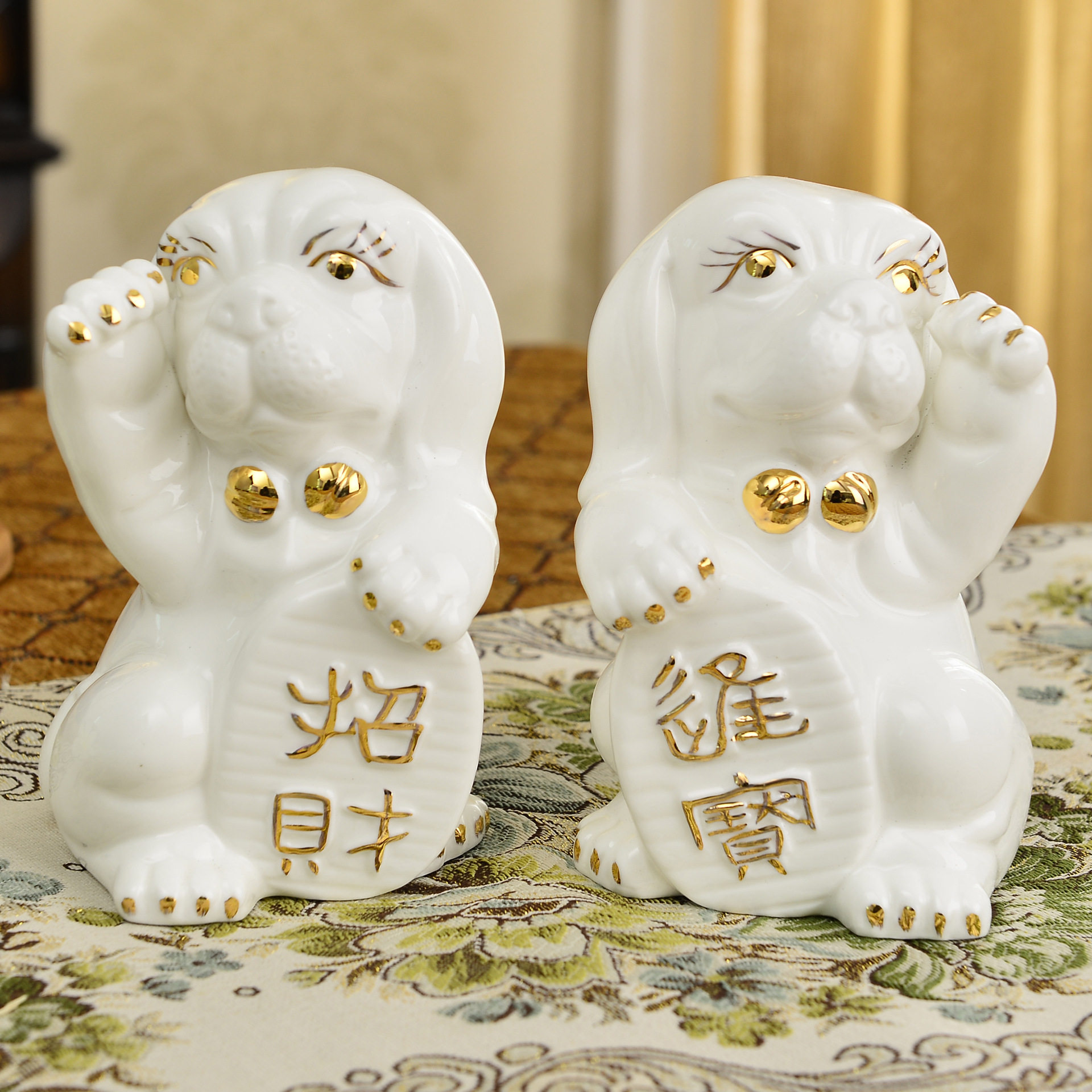 陶瓷可爱小狗狗现代创意家居装饰品储蓄罐存钱罐儿童卡通生日礼物