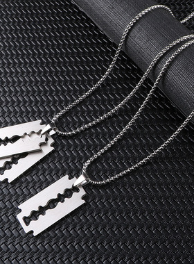 钛钢刀片吊坠男项链简约长款毛衣链男挂坠个性不锈钢饰品几何吊坠