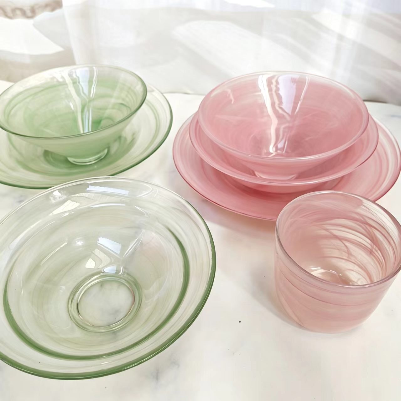 高级感云雾蜜瓜绿简约玻璃草帽碗水果盘子沙拉燕麦甜品酸奶早餐具图片