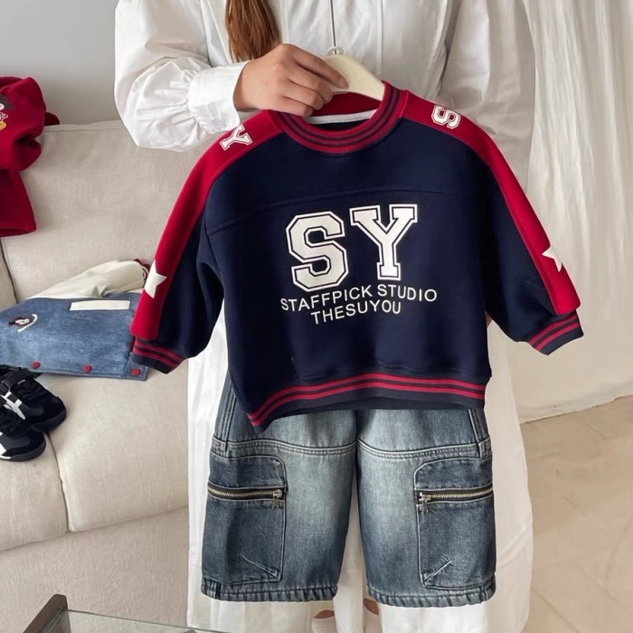 冬季韩系童装卡通刺绣屁帘牛仔裤