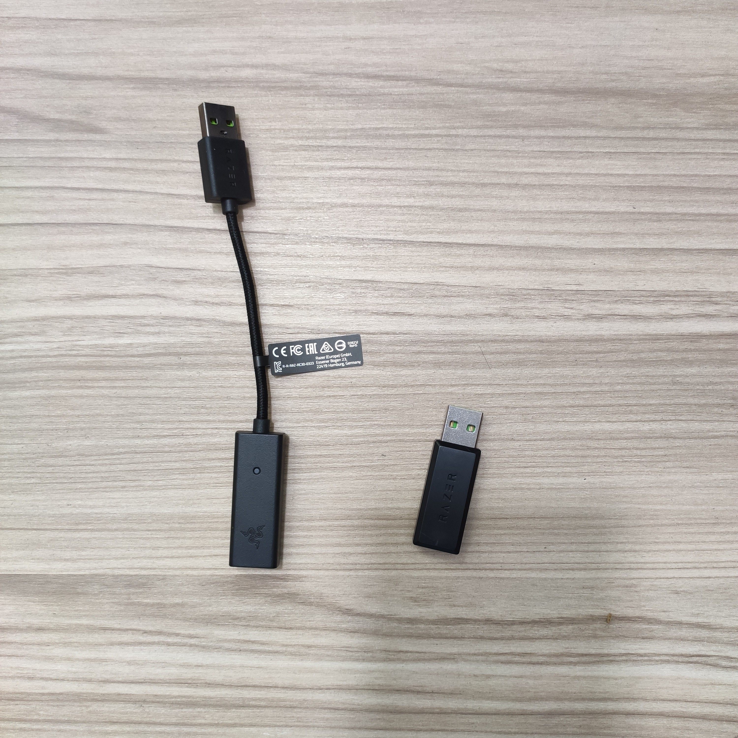 原装razer雷蛇无线耳机接收器旋风黑鲨pro2.4g接收器7.1声卡usb适