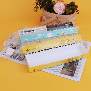 面包包装盒餐包包装袋长条形纸盒子泡芙奶昔面包西点毛毛虫包装袋