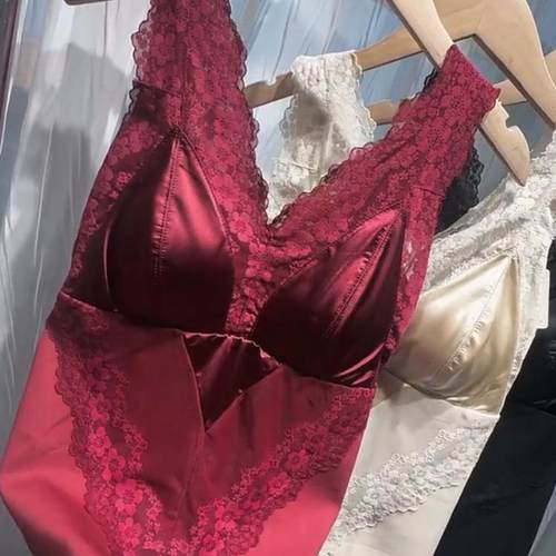 蕾丝缎面82442秋季保暖背心新款