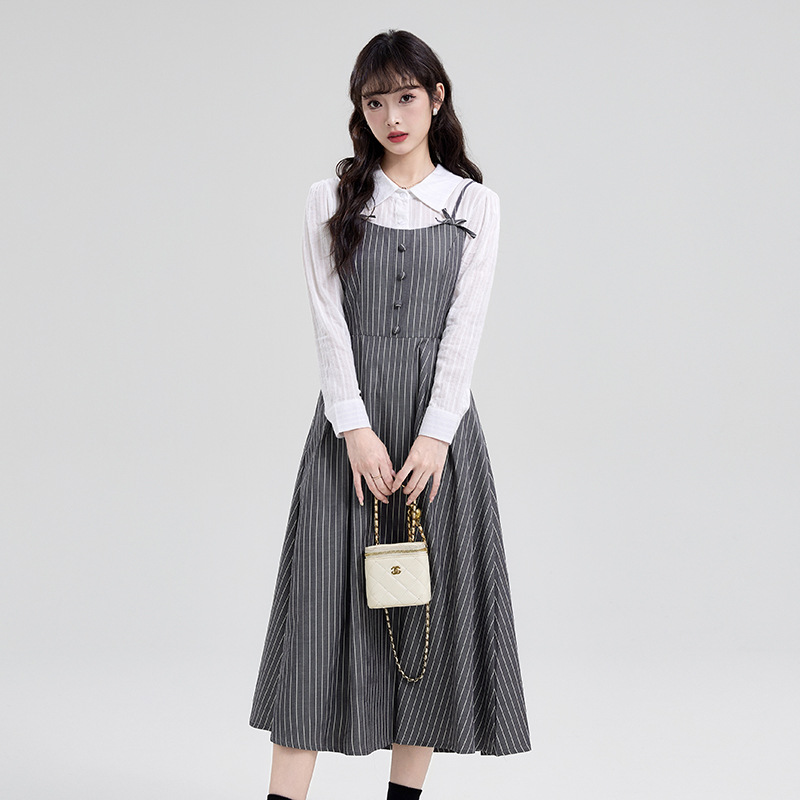 2025秋冬新款韩系学院风高腰打底假两件衬衫灰色条纹长袖连衣裙女