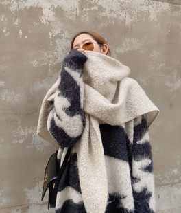 KOGIRL 又软糯又保暖~25秋冬时髦加厚仿羊绒三角女大披肩围巾