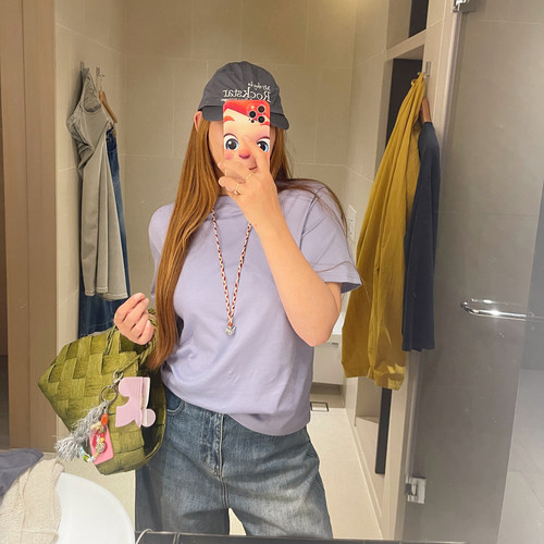 100棉立体剪裁简约圆领短袖T恤女