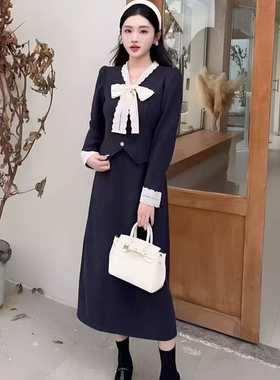 La Vague 蕾丝边系带小香外套+半身长裙