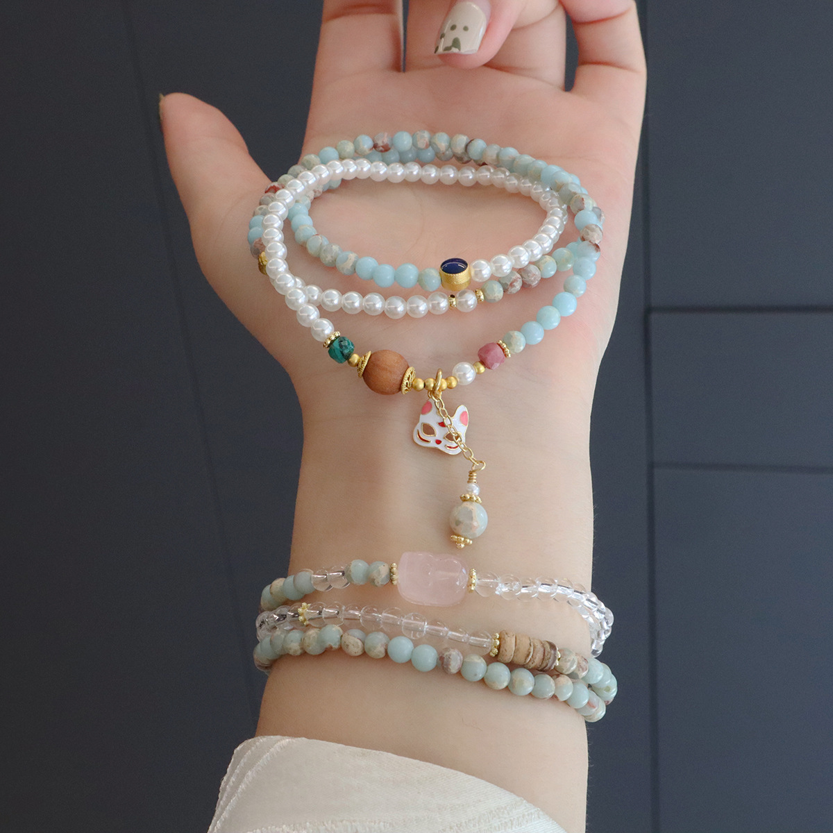 进口小众设计寿山石手链天然粉水晶高级感狐狸面具手串女叠戴水晶