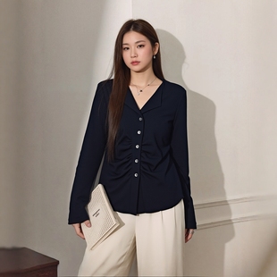 超好看遮肚显瘦设计感褶皱V领炸街时尚 大码 针织上衣胖mm独特秋装