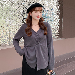 V领遮肚针织衫 独特上衣超好看大码 正肩时尚 2025新款 mm胖潮酷秋装