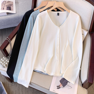 长袖 V领钮扣宽松薄外套大码 体恤上衣外搭简约胖mm女 百搭开衫 新款