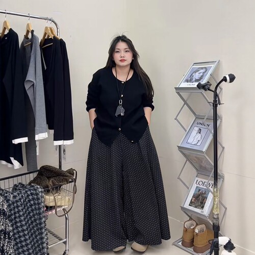 凤凰依屋大码圆波点裤裙超大下摆