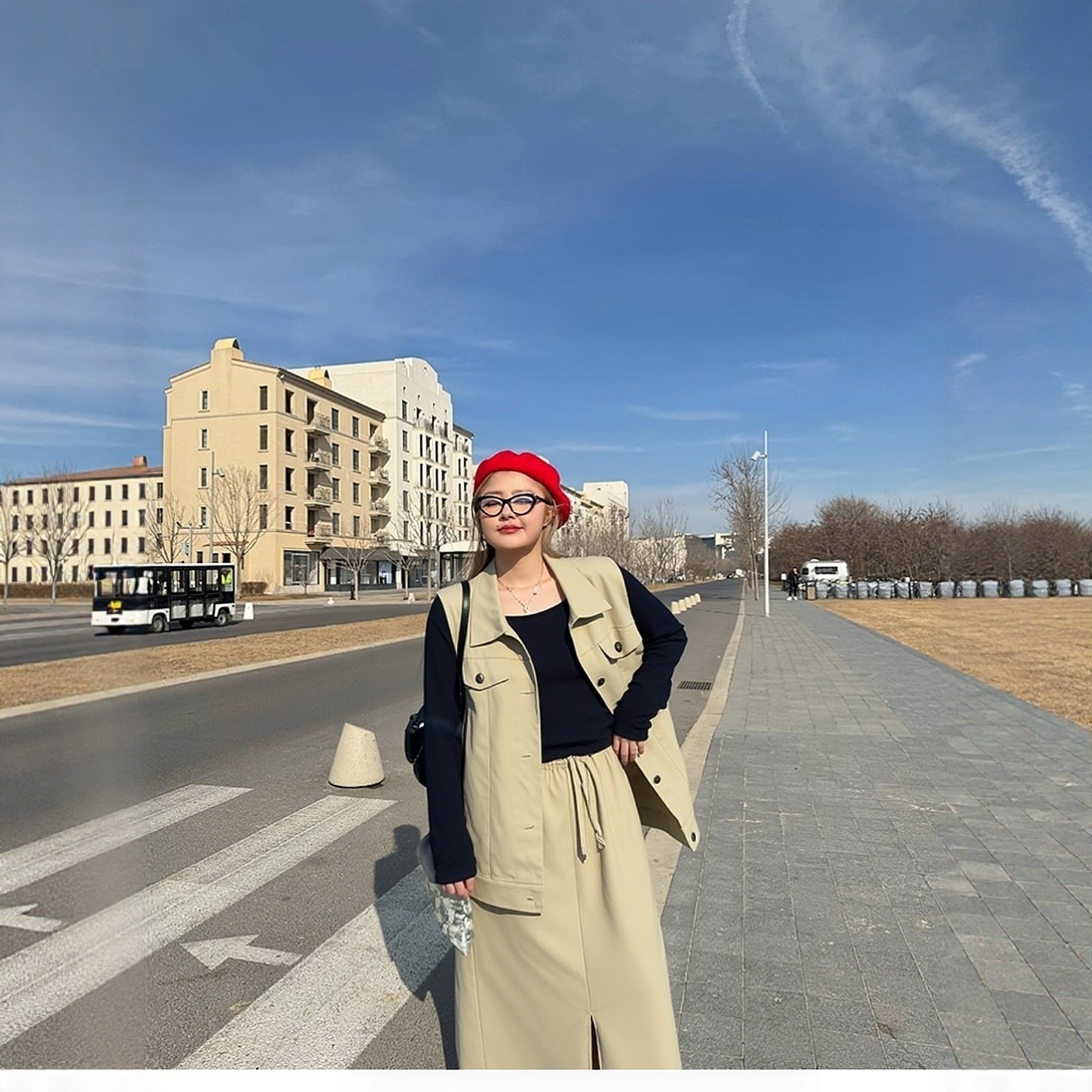 胖mm春秋大码套装卡其色牛仔棉马甲半身裙宽松休闲两件套清仓特卖