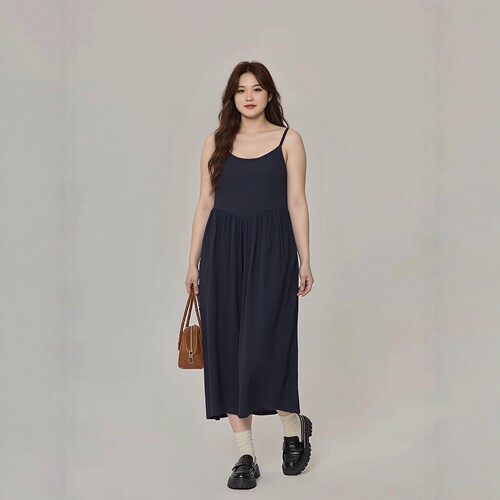 吊带可调节两侧有口袋遮肚显瘦