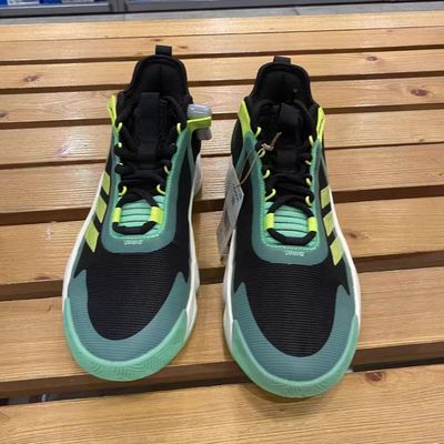 男女同款减震耐磨篮球鞋