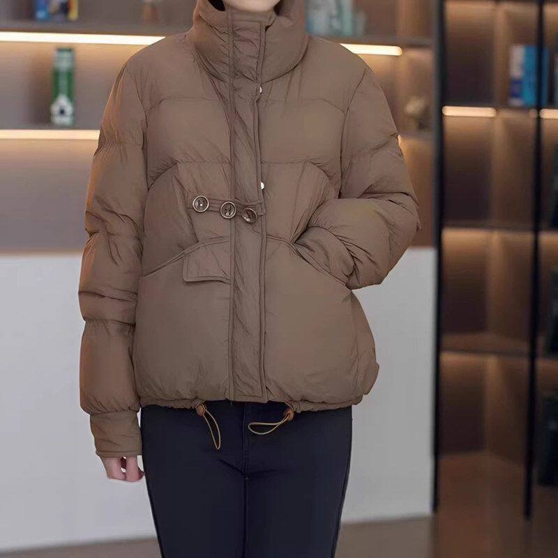 2025年新款羽绒服短款三粒扣面包服韩版休闲服时尚立领白鸭绒保暖