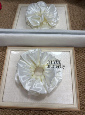 初恋感少女心奶白色大号超多褶皱花苞大肠发圈丸子头发绳缎面头绳