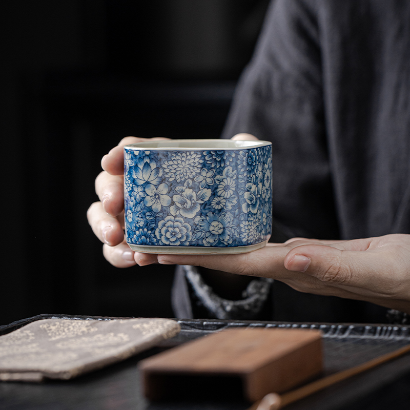 青花瓷万花主人杯老陶泥汝瓷开片可养茶杯轻奢复古景德镇品茗杯子