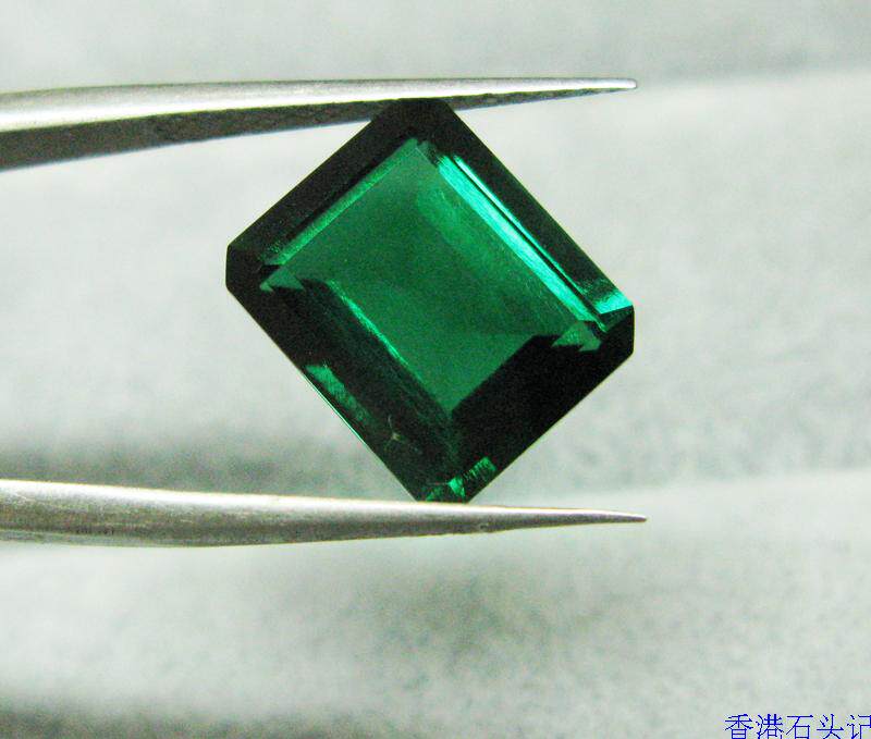 再生祖母绿 深绿色 长方切角 祖母绿切割 12x10mm 5.5ct 超美裸石