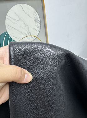 E116 进口头层纯黑色荔枝纹牛皮 手感微软 厚度1.4mm