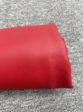 E620进口头层红色小牛皮 手感微软 厚度0.9mm