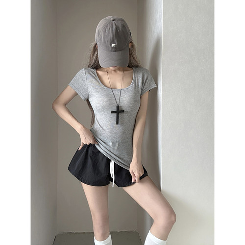 软绵绵纸片人短袖t恤女