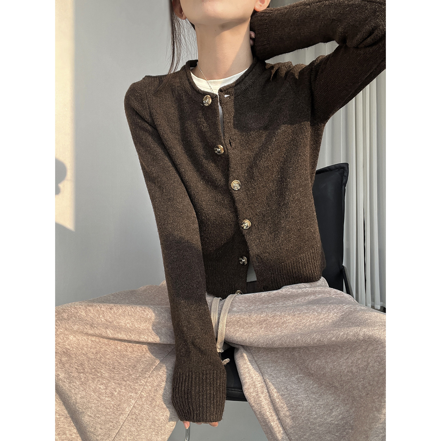 老钱主义亲肤羊毛混纺毛衣开衫慵懒风2026春装外套圆领针织衫女,女装/女士精品,毛针织衫,淘宝优惠券,粉丝福利购,淘宝优惠卷