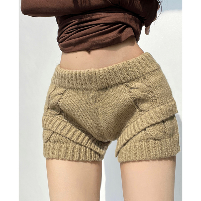 辣妹低腰针织短裤女秋冬2025新款卡其修身裤子显瘦设计感毛织短裤