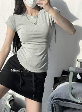 卡戴珊风夏日灰色短袖T恤女2026夏季新款修身显瘦内搭短款上衣