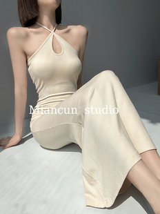 纯欲风辣妹性感挂脖连衣裙女镂空内搭一字肩气质修身 包臀鱼尾长裙