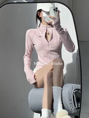 纯欲可爱粉色德绒打底衫