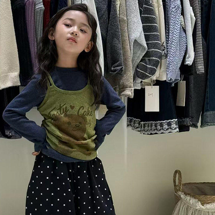 英国DGKP2026春秋新款女童吊带打底衫复古百搭休闲波点裤三件套潮