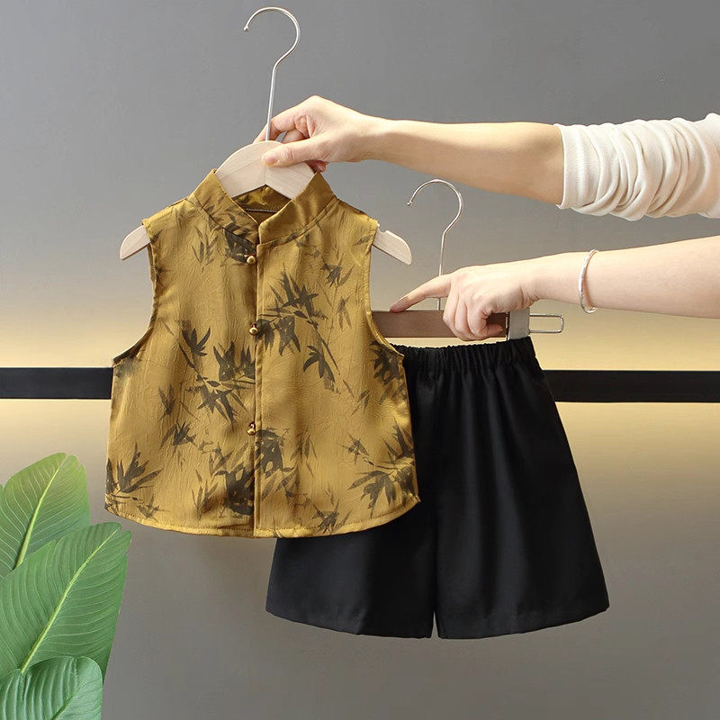 法国Uamtor男宝宝古风帅气汉服夏季薄款新中式周岁礼服套装背心