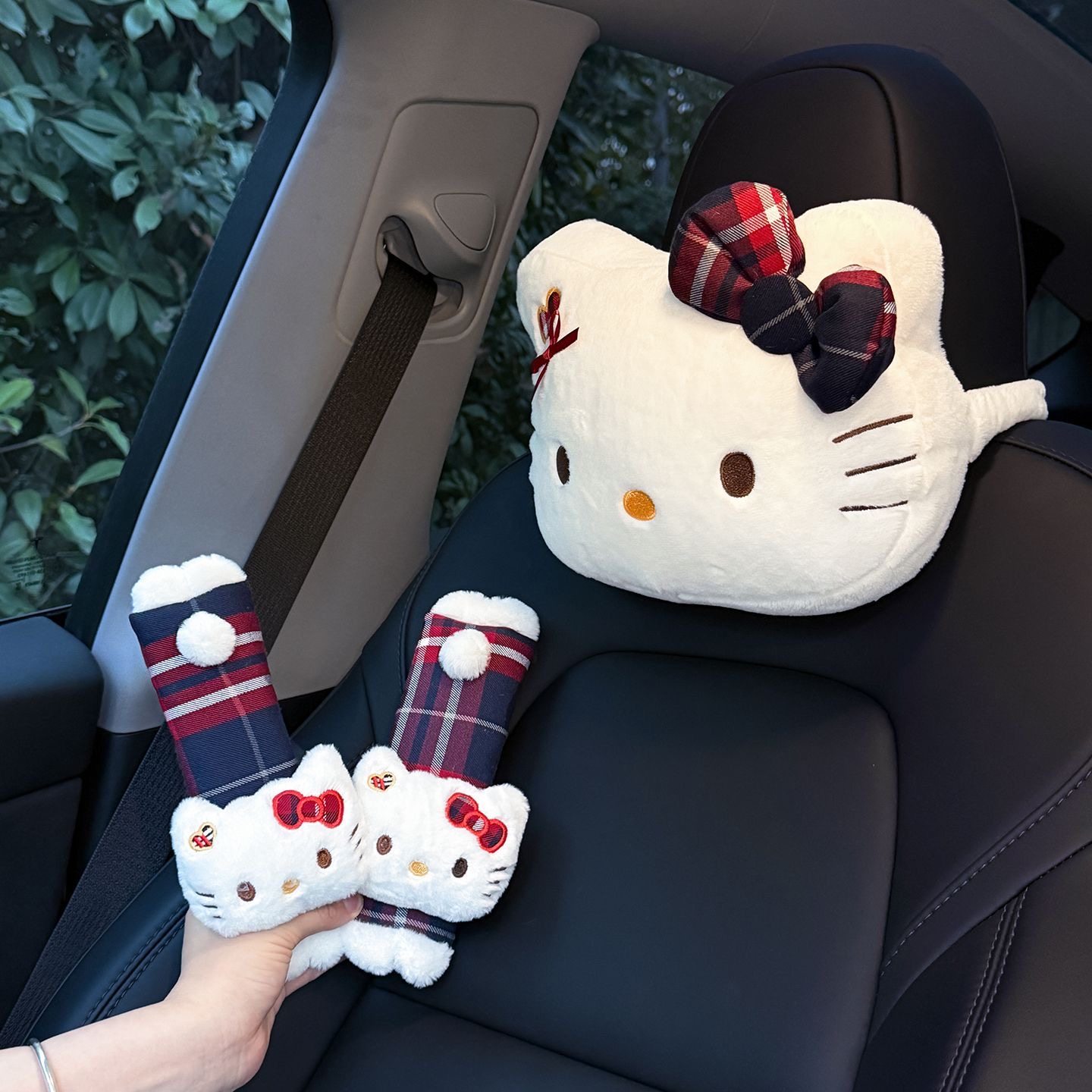 新款可爱卡通hello KT猫咪汽车沙发头枕毛绒家居抱枕靠垫腰枕,汽车用品/电子/清洗/改装,头枕,淘宝优惠券,粉丝福利购,淘宝优惠卷