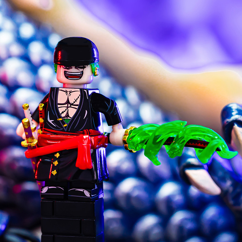 国潮玩具动漫系列海贼王黑袍索隆 黑道秋水第三方小人仔益智拼装