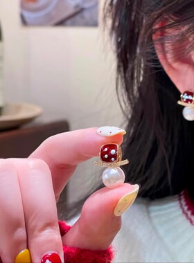 红色方形曲面珠珠拼接耳扣耳环女