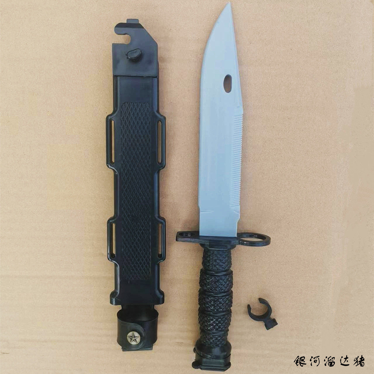 95式橡胶军刺刀模型玩具刀对抗训练刀道具刀适用于03式九五枪刺