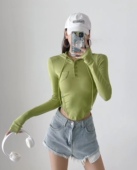 纯色弧形紧身外套帽衫 抽绳口袋连帽秋季 新款 女装 健身瑜伽服 时尚