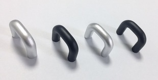 包邮1U 32孔距圆形直径10MM 铝氧化黑色哑光银机箱 柜门 抽屉拉手