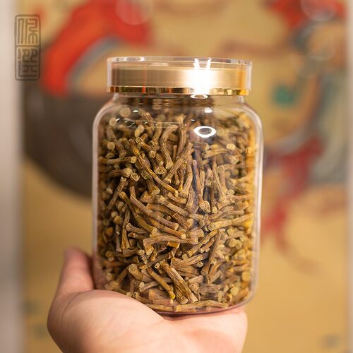 葡萄的甜感 甘露满口糯 十分粘牙 铁皮石斛