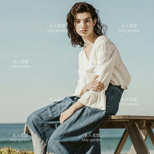 元 DOEN田园刺绣有机棉圆领蕾丝花边喇叭袖白色上衣衬衫