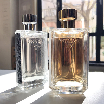 晚香淑女我本莫测红月号香水小样