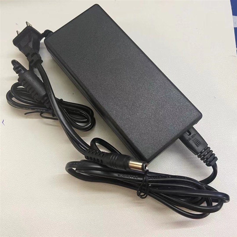 JMGO坚果投影仪G1 P1 P2 G1CS Pr0 14V4.2A19V5A充电器电源适配器
