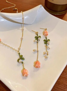 女新款铃兰花套装饰品