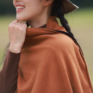 慢慢变蓝原创 秋冬文艺丝绒细腻亲肤羊绒大围巾披肩 荼