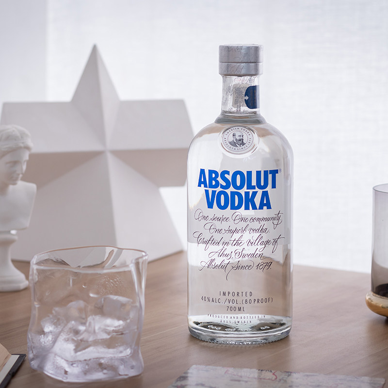 瑞典进口ABSOLUT绝对伏特加经典原味洋酒鸡尾酒高度烈酒基酒700ml