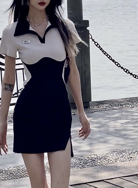 小众辣妹polo领黑白拼色连衣裙女夏季赫本风法式复古紧身包臀短裙