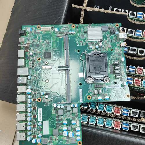 可维修MC12B Ver.0.2主板，支持8-9代CPU。主板成色议价