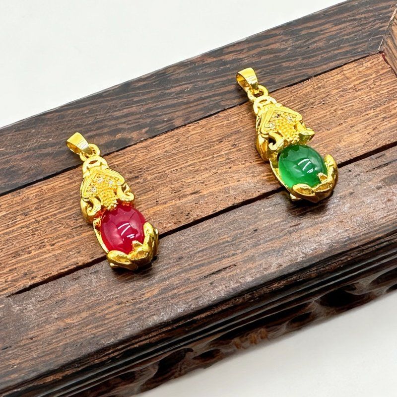 天然玛瑙红色招财貔貅项链吊坠新中式百搭清新贵气8157