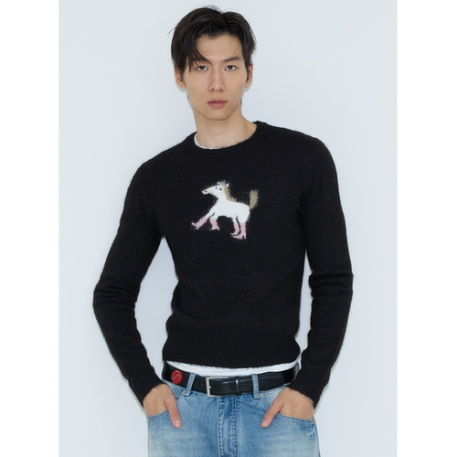 深咖色修身短款羊驼毛毛衣